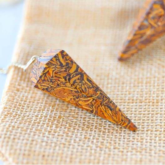 Mariyam Jasper Pendulum/ Dowser