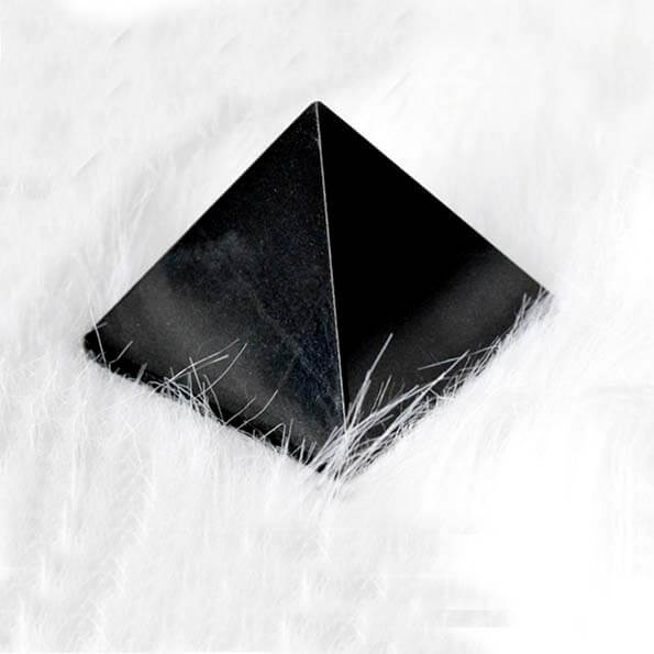Black Tourmaline Crystal Pyramid Natural Black Tourmaline Stone Pyramid for Reiki Healing Crystal Healing Vastu Positive Energy Money Home Décor