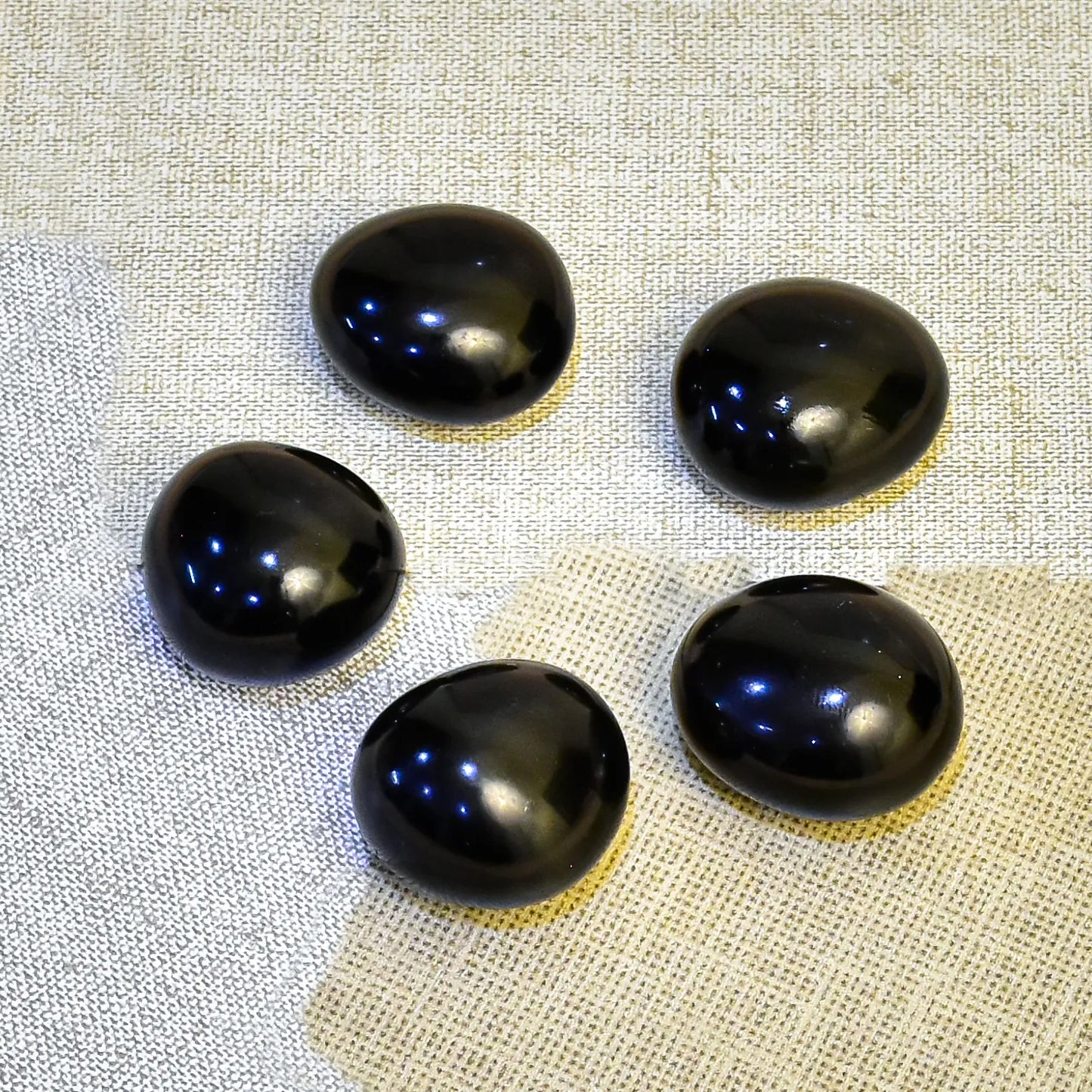 Black obsidian Tumble