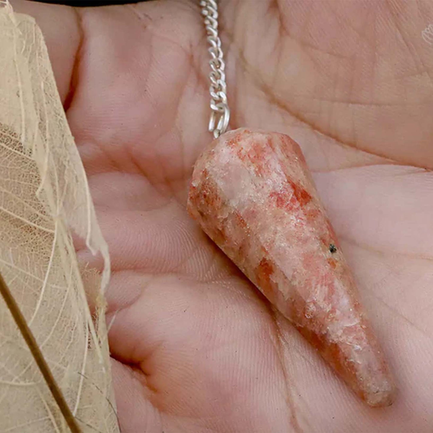 Natural Superior Sun Stone Reiki Crystal Healing Stone Douser Pendulum with Chain