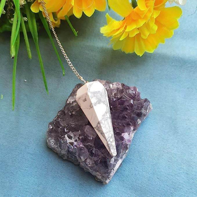 Howlite Natural-Dowser-Stone Pendulum for Healing and Meditation (Howlite)