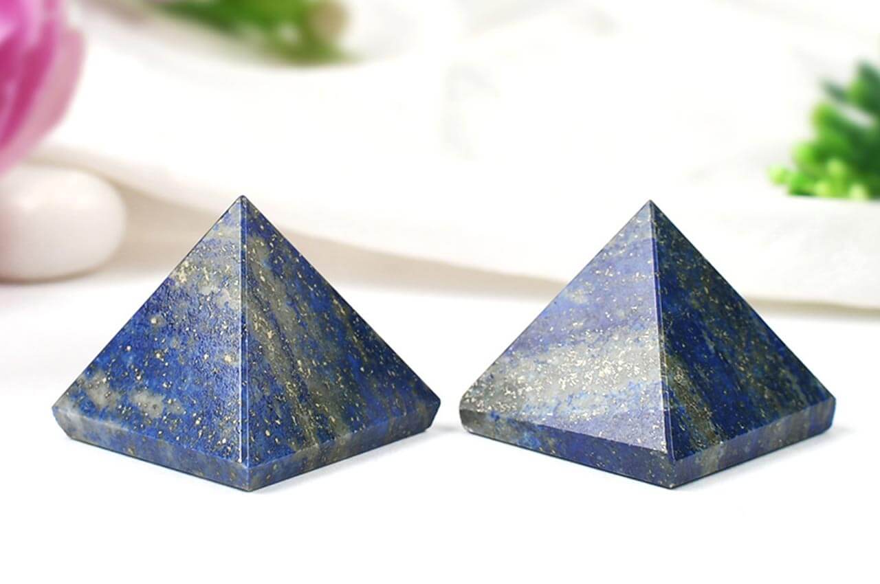 Lapis Lazuli Crystal Pyramid, Natural Lapis Lazulihyst Stone for Reiki Healing, Crystal Healing, Vastu, Positive Energy, Money, Home Décor