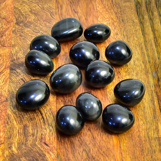 Black obsidian  Tumble