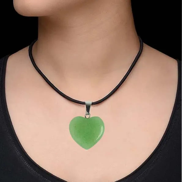 Green Aventurine Heart Pendant  for Women and Girls (Pack of 1)
