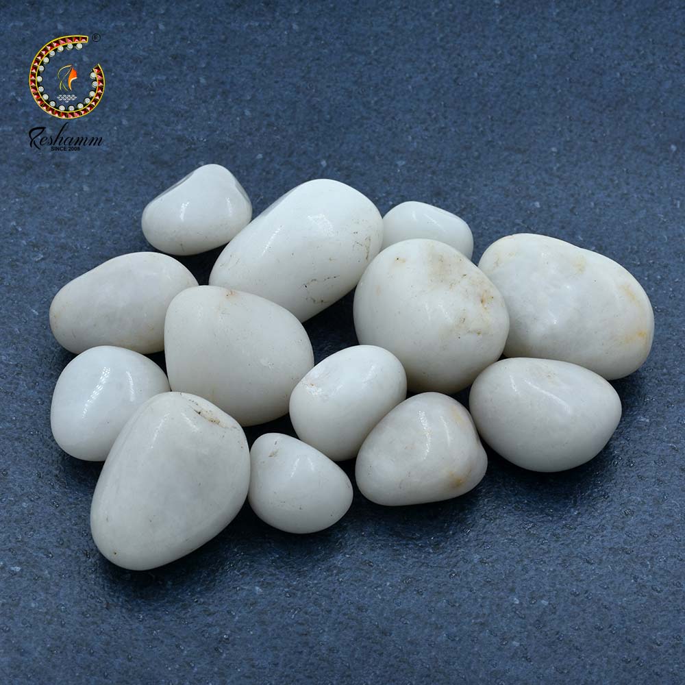 White King Agate Quartz Tumble 5 Pcs (Five) 60-70 Gm 15-25mm Polished Original Natural Crystal Gemstone Stones for Reiki Crystal Healing Aura Cleaning Tumbling Chakras Balancing Meditation